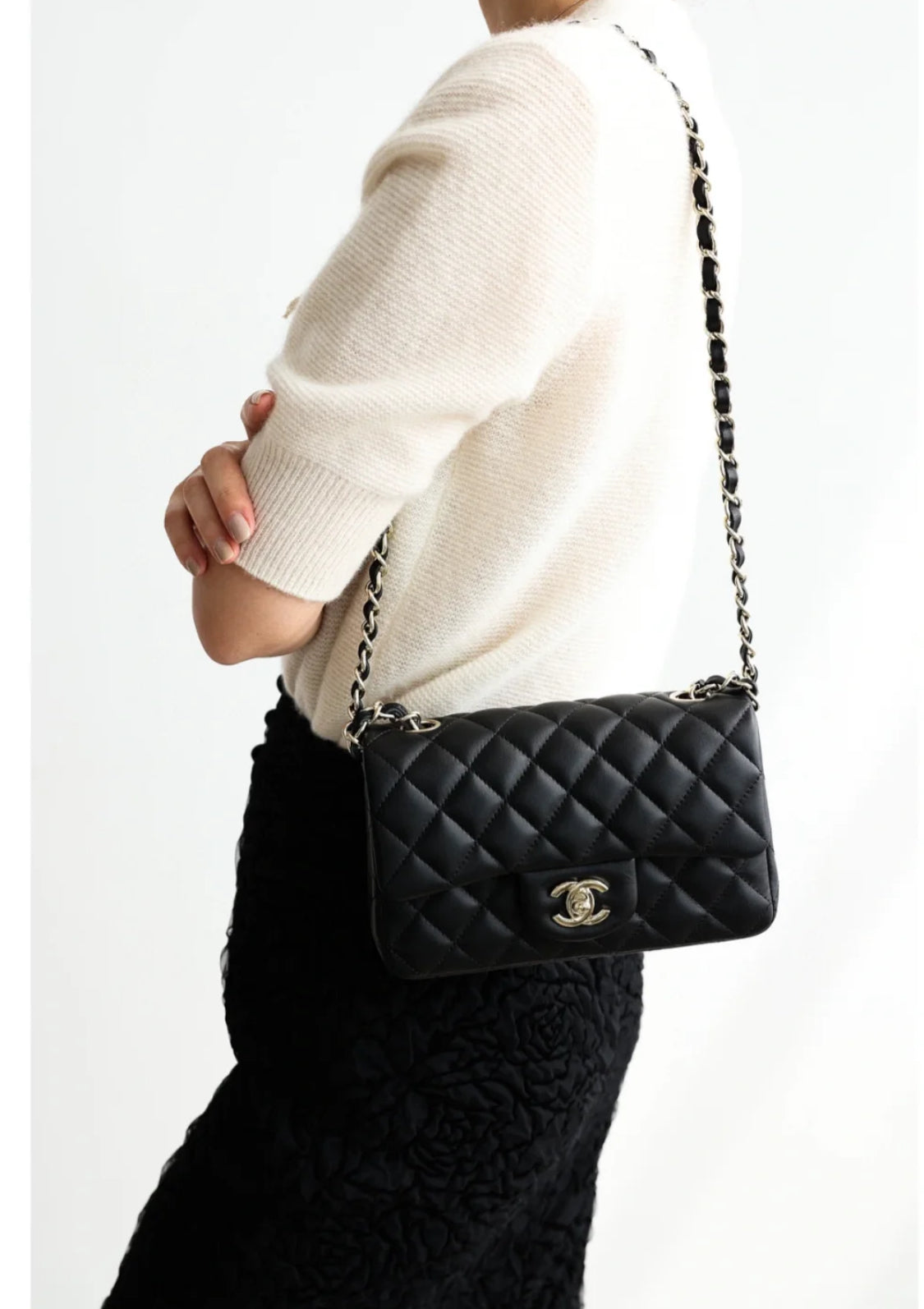 Chanel MINI CLASSIC HANDBAG CF大MINI鏈包/4250 🉐169800🏷️