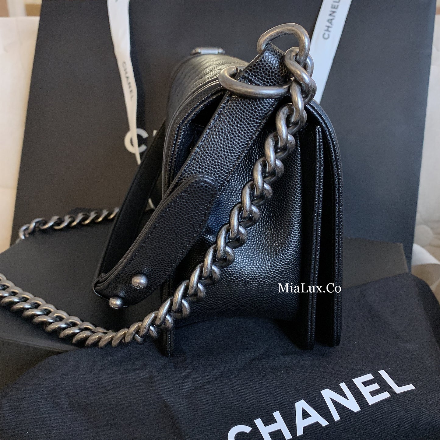 CHANEL BOY M 中款BOY包/5800🉐229980🏷️