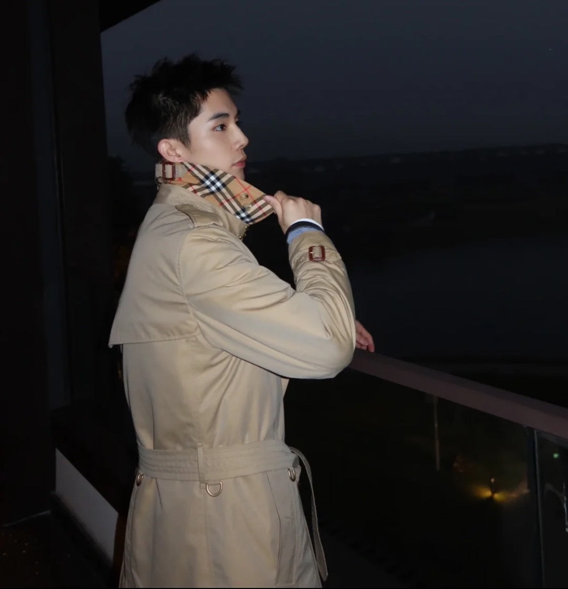 @Burberry Brockham 男生款風衣外套/1690P583🔥下殺🉐27040