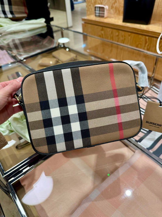 @Burberry Camera Bag 格紋相機包 🔥折上七折
