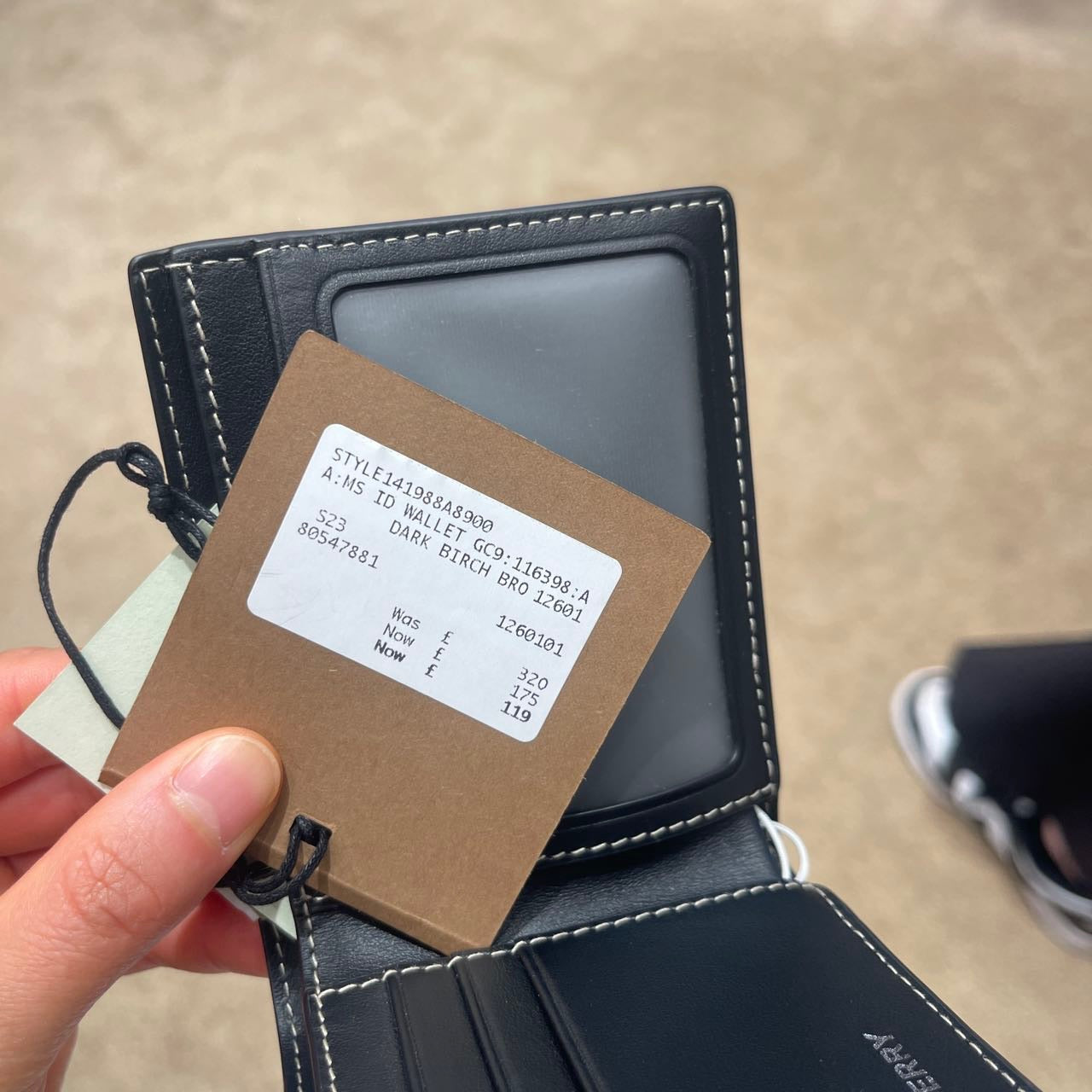 @Burberry Wallet 雙色格紋拼接皮革短夾/320P119 🔥下殺🉐6860
