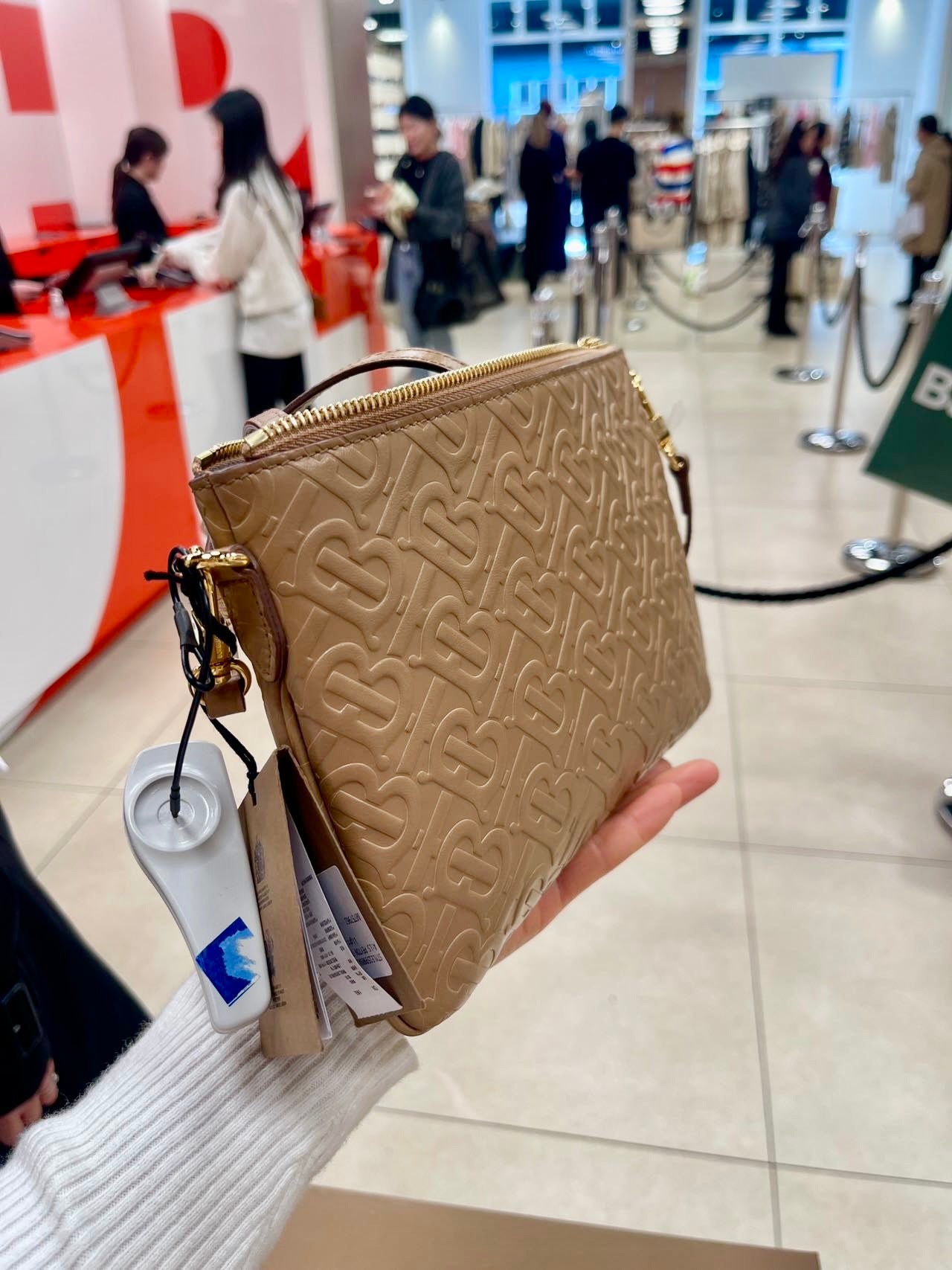 @Burberry Peyton 包/385P185 🔥折上七折🉐7330
