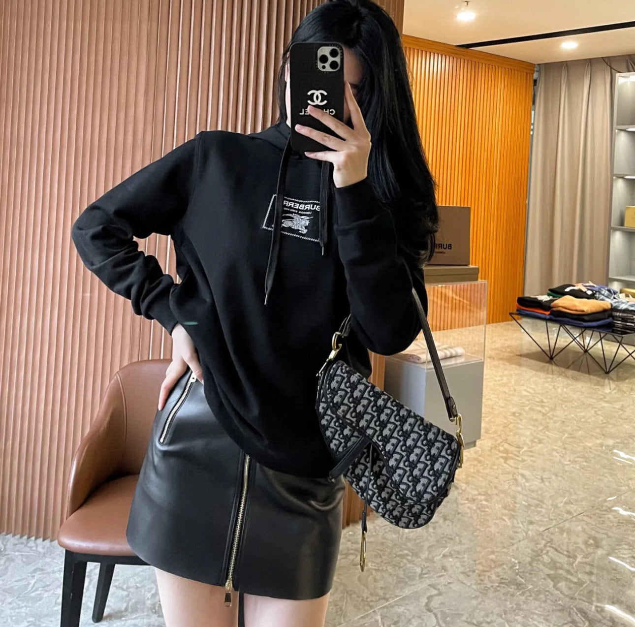 @Burberry 女款戰馬帽T上衣/620P179 🔥折上七折🉐7140