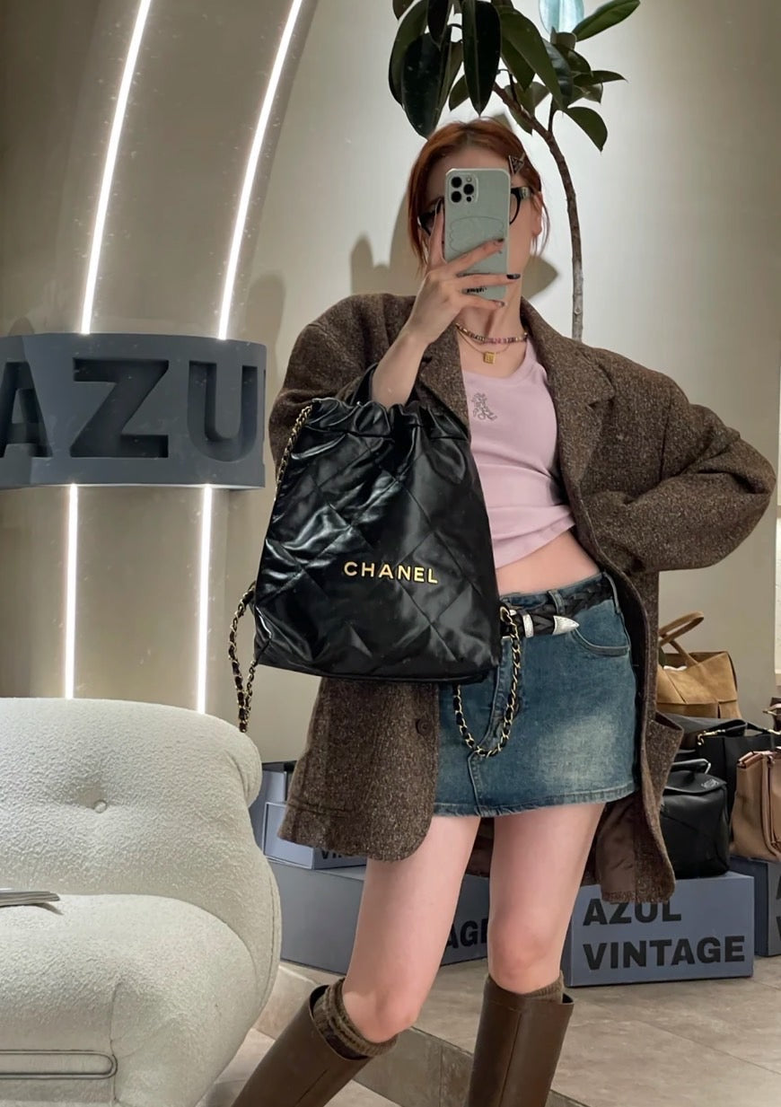 CHANEL 22 LARGE BACKPACK 大款後背垃圾包/5100 🉐205000