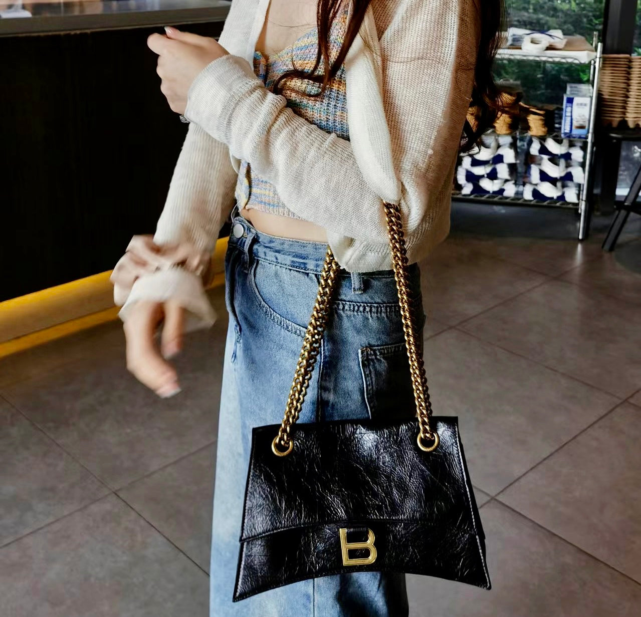 Balenciaga巴黎世家▶️ CRUSH MEDIUM CHAIN BAG 中款牛皮鏈包 *£2,200