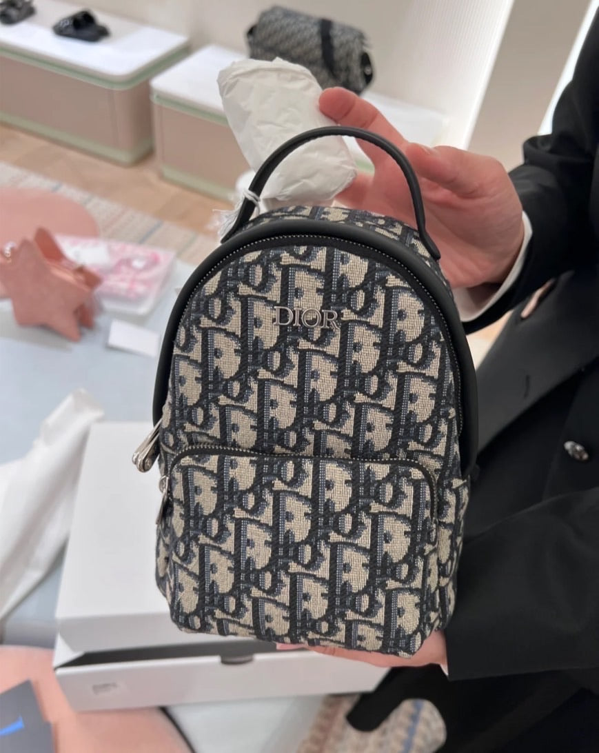 Dior Rider Backpack Mini 兒童款老花小書包/1450E1600 🉐57000🇪🇺