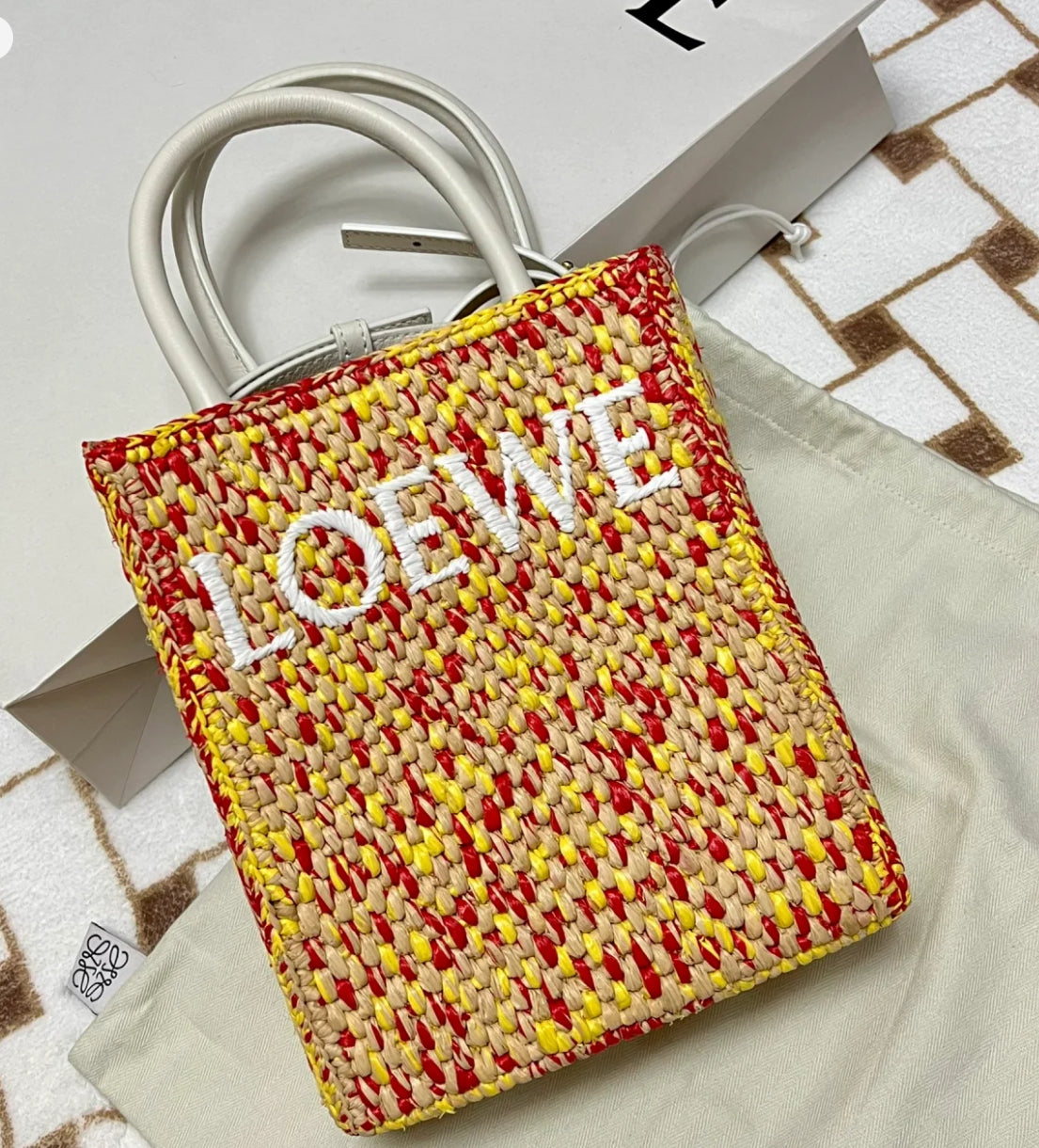@Loewe Standard A5 托特包 🔔限時折🉐29800