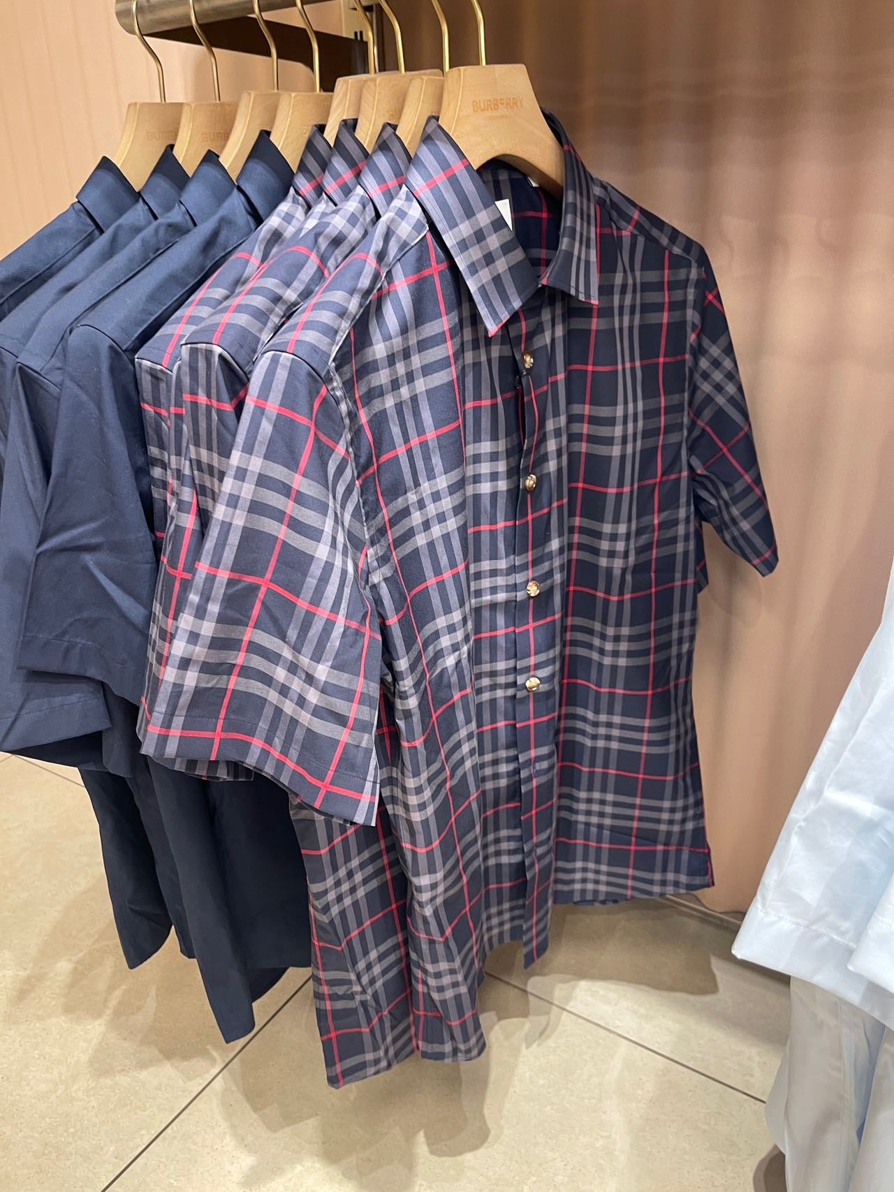 @Burberry Shirt 短袖格紋襯衫/440P310 🔥下殺🉐14750