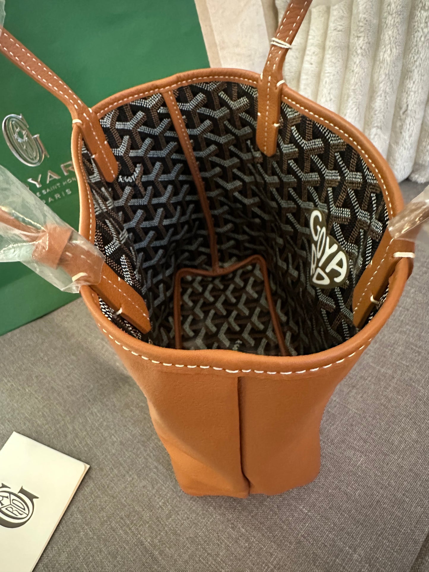 *現貨*Goyard Anjou Mini Tote w Heart 限量愛心雙面包 P88000 /T130000