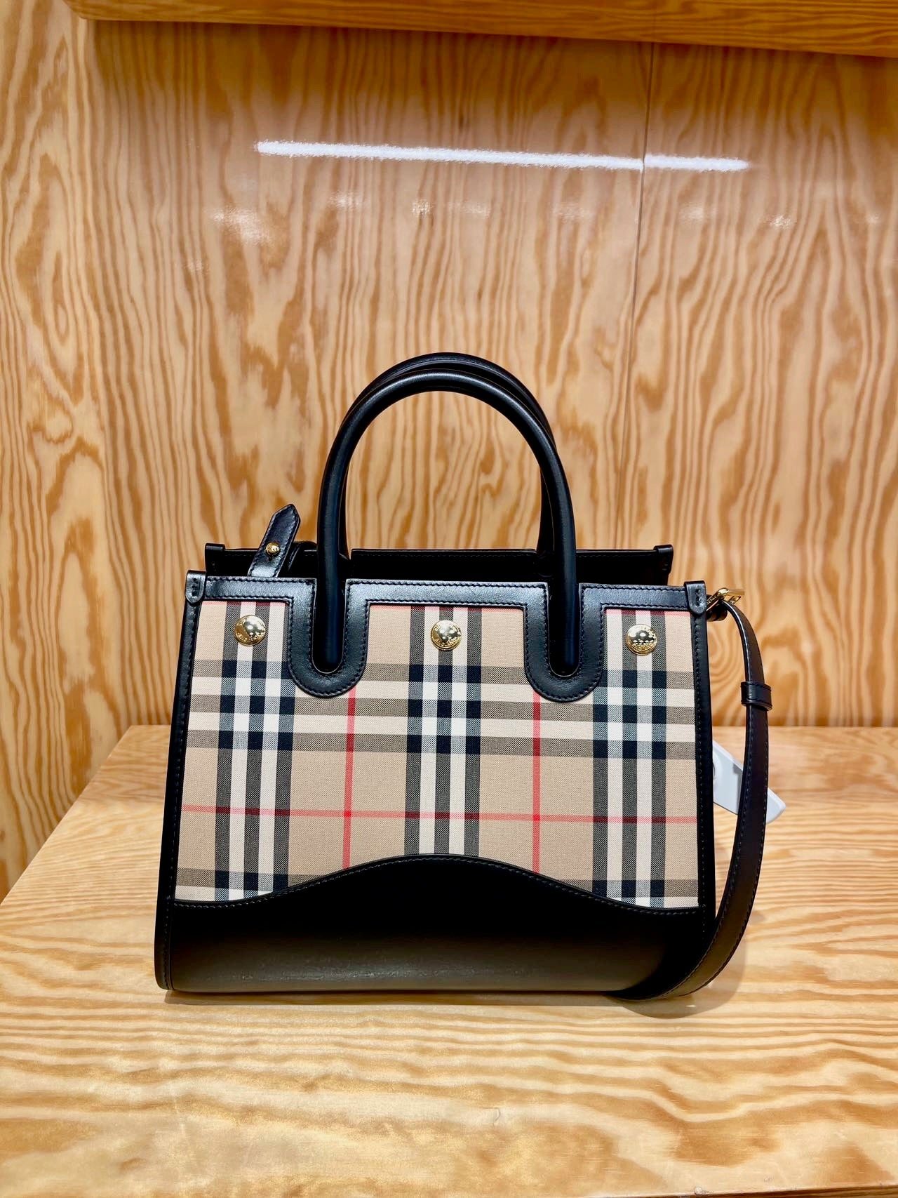 @Burberry Baby Title 格紋手拿包/1390P970 🔥下殺🉐36350