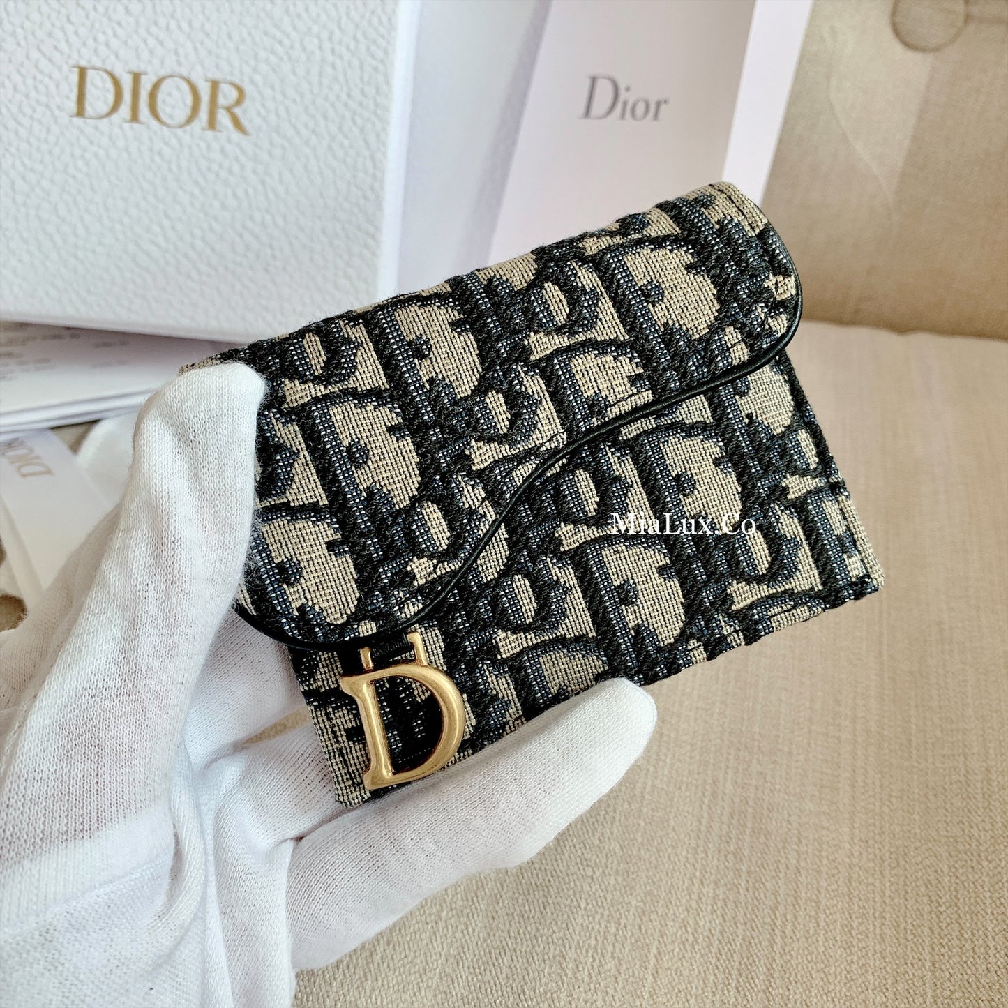 Dior▪️Saddle Bloom Card Holder馬鞍提花翻蓋卡包/370E410 🉐14000🇪🇺🏷