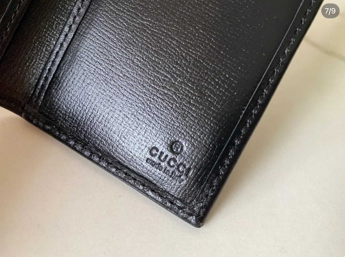 @Gucci Wallet 雙開短夾 🔔限時折🉐11580