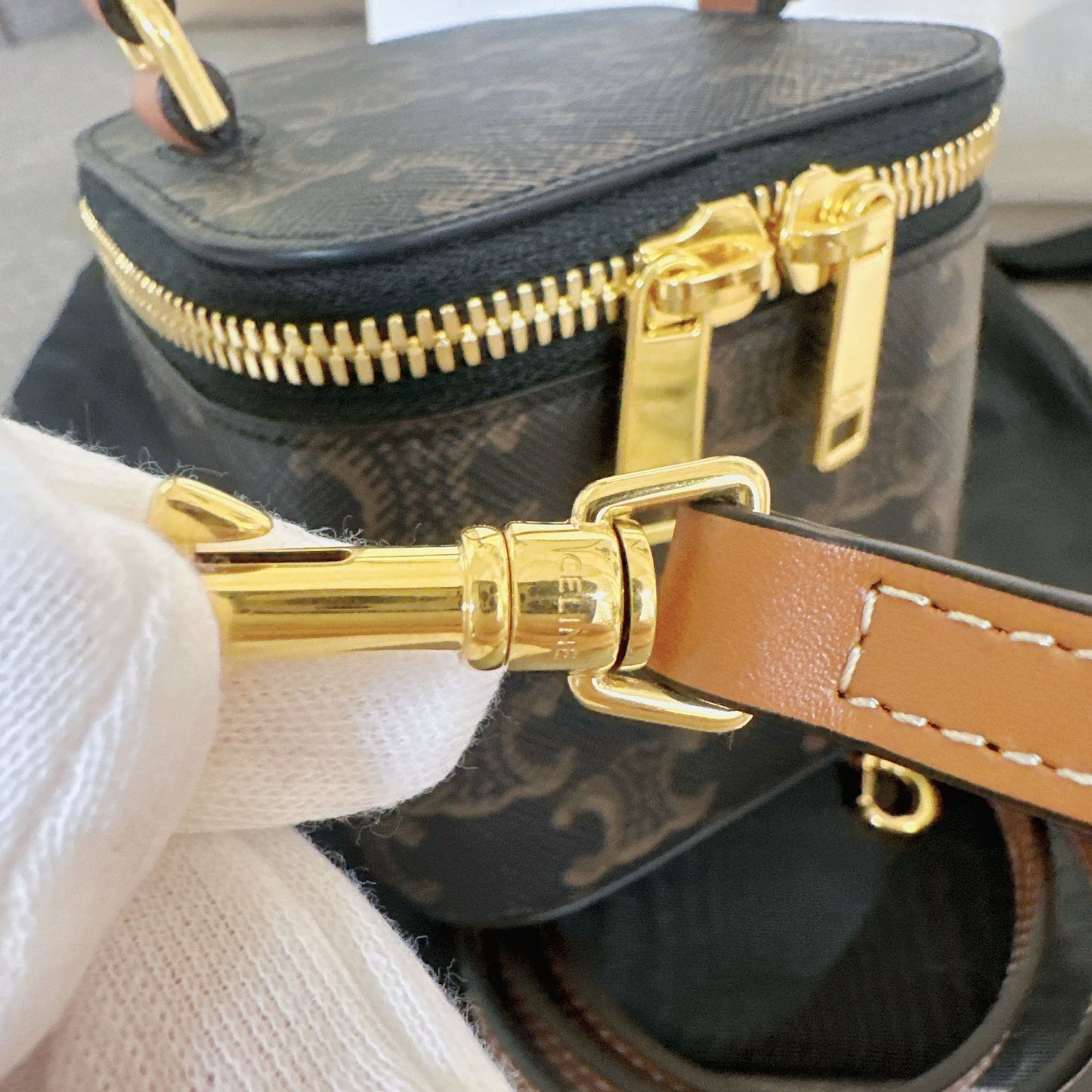 *現貨*Celine▪️Vanity Mini 老花化妝包 P29000 /T41000
