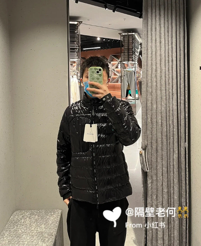@Moncler Gu 羽絨衣外套/775P519 🔔限時折🉐24360