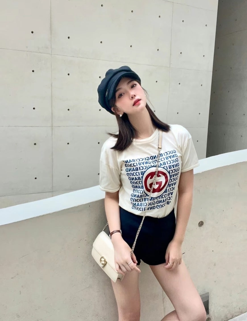 *@Gucci▪️GG WOC 雙G銀扣WOC包/P435 🔔限時折🉐20580