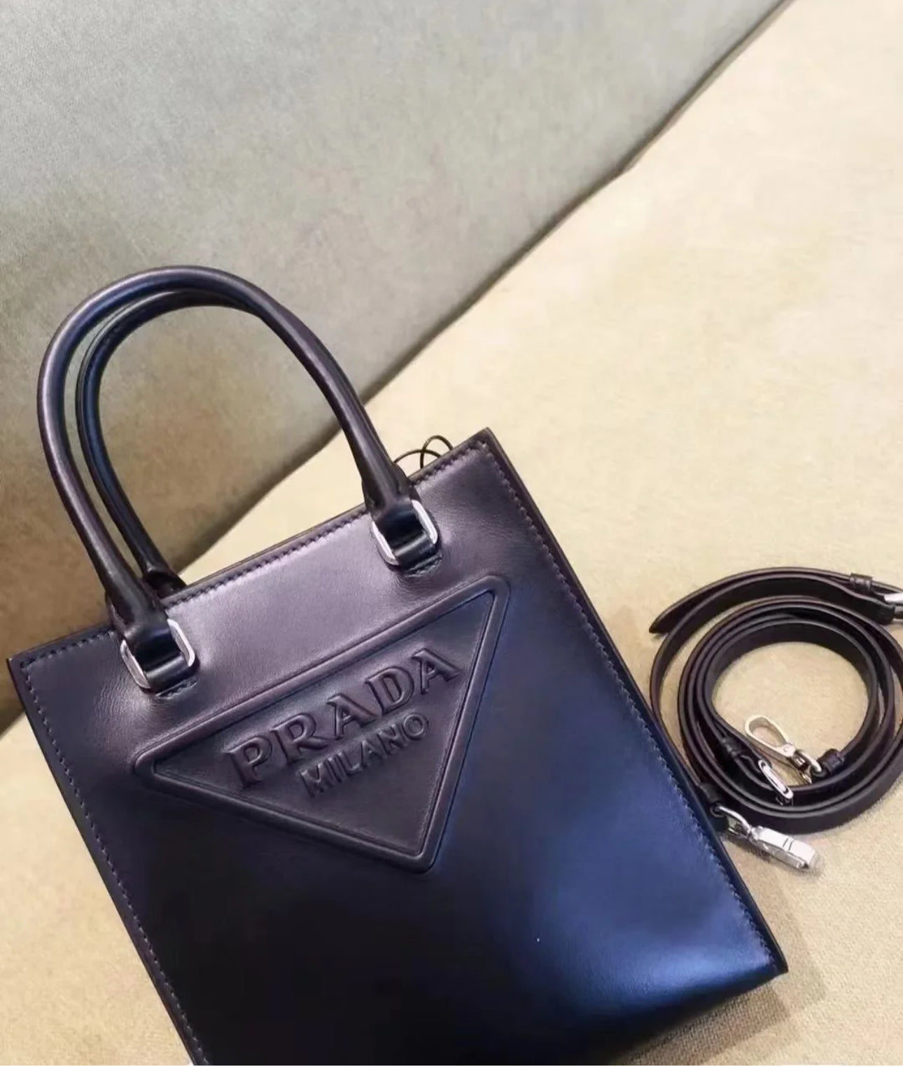 @Prada Bag 小款琴譜包 🔔限時折 🉐49800