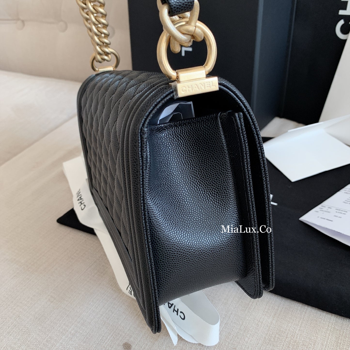 CHANEL BOY M 中款BOY包/5800🉐229980🏷️