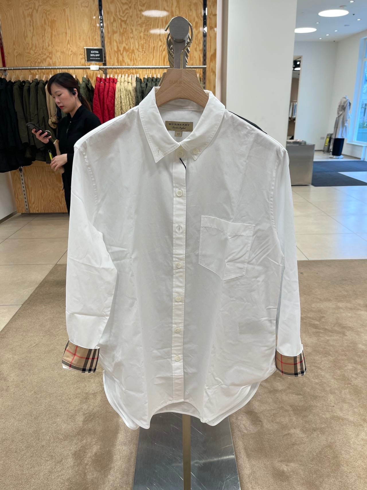 @Burberry 女款襯衫上衣/490P180 🔥快閃折上六折 🉐6360