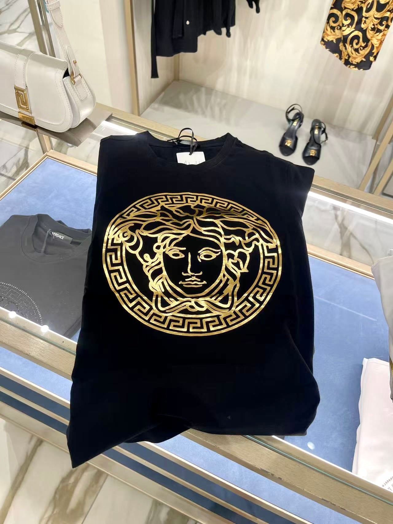 @Versace T-shirt T恤上衣/P210🔥折上八折🉐8360