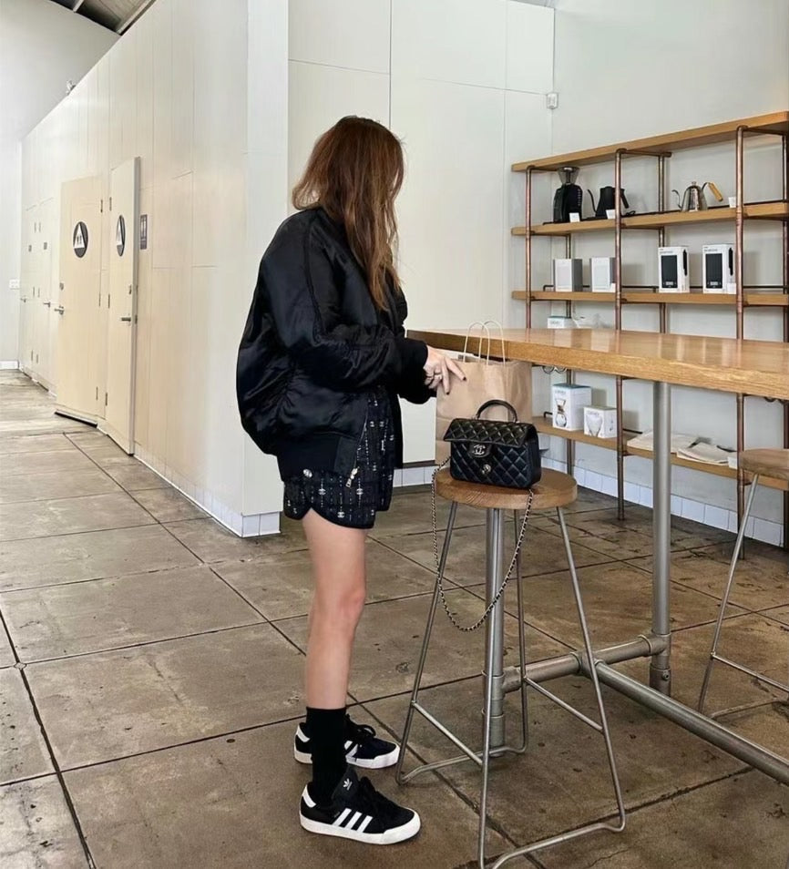 *現貨*CHANEL 24A CF20 HANDLE MINI 大迷你提把口蓋包 香檳淡金釦 P180000 /T218000