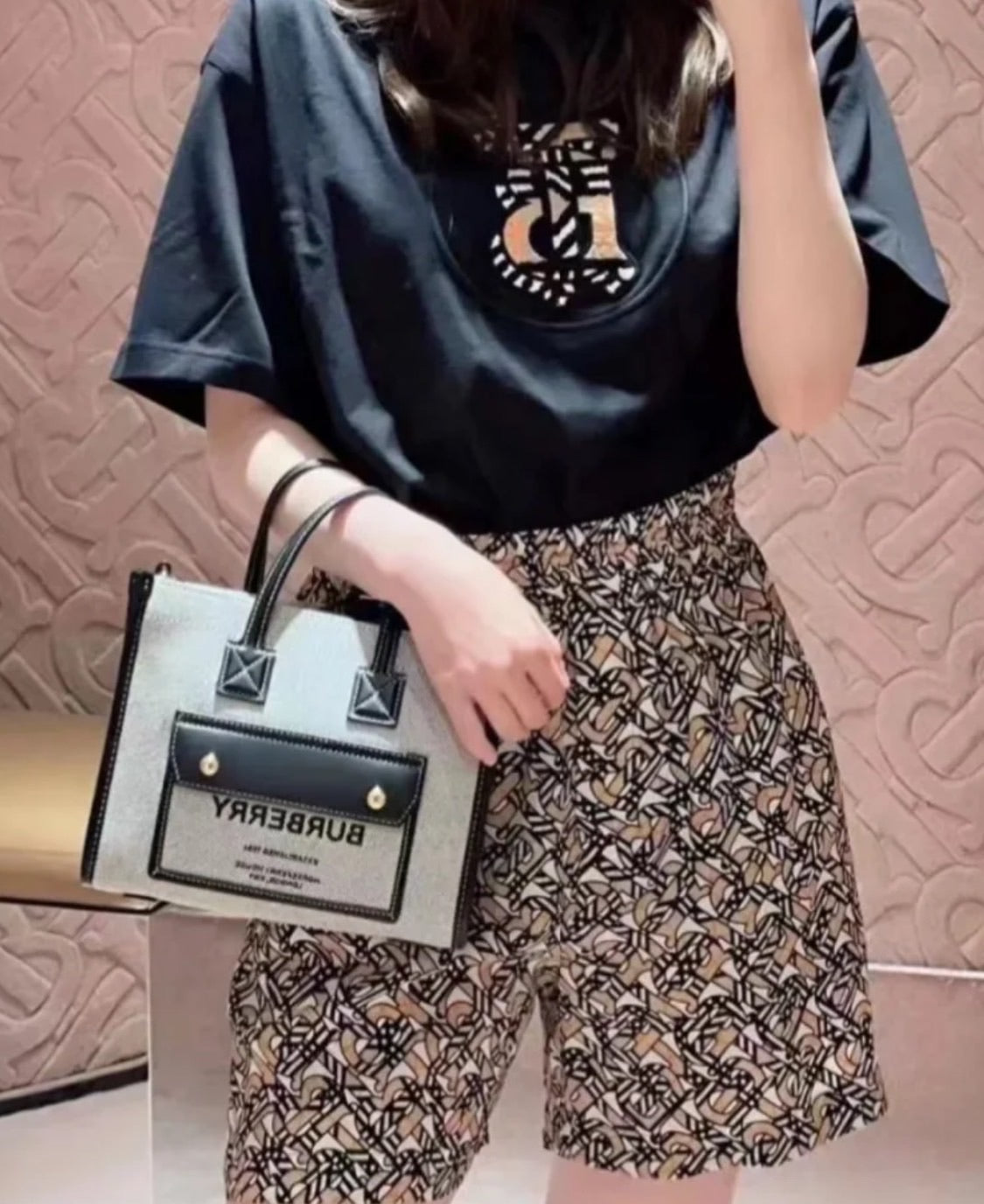 @Burberry Freya Mini 托特包-灰/920P499 🔥折上七折🉐16720