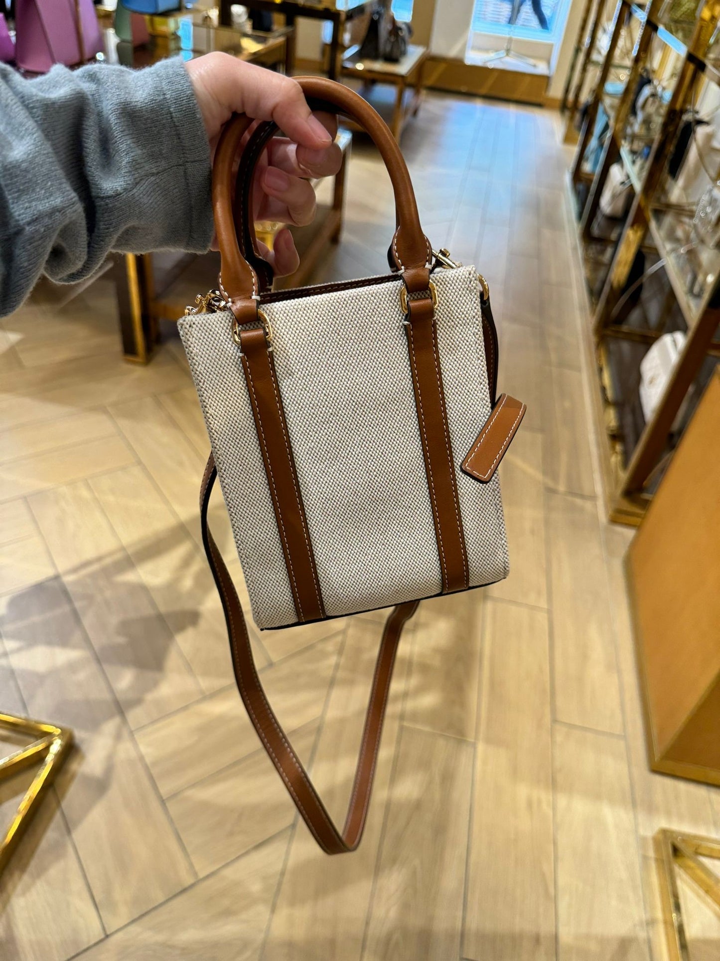 @Tory Burch Blake 迷你帆布牛皮托特包/229P350 🔥折上七折🉐8710