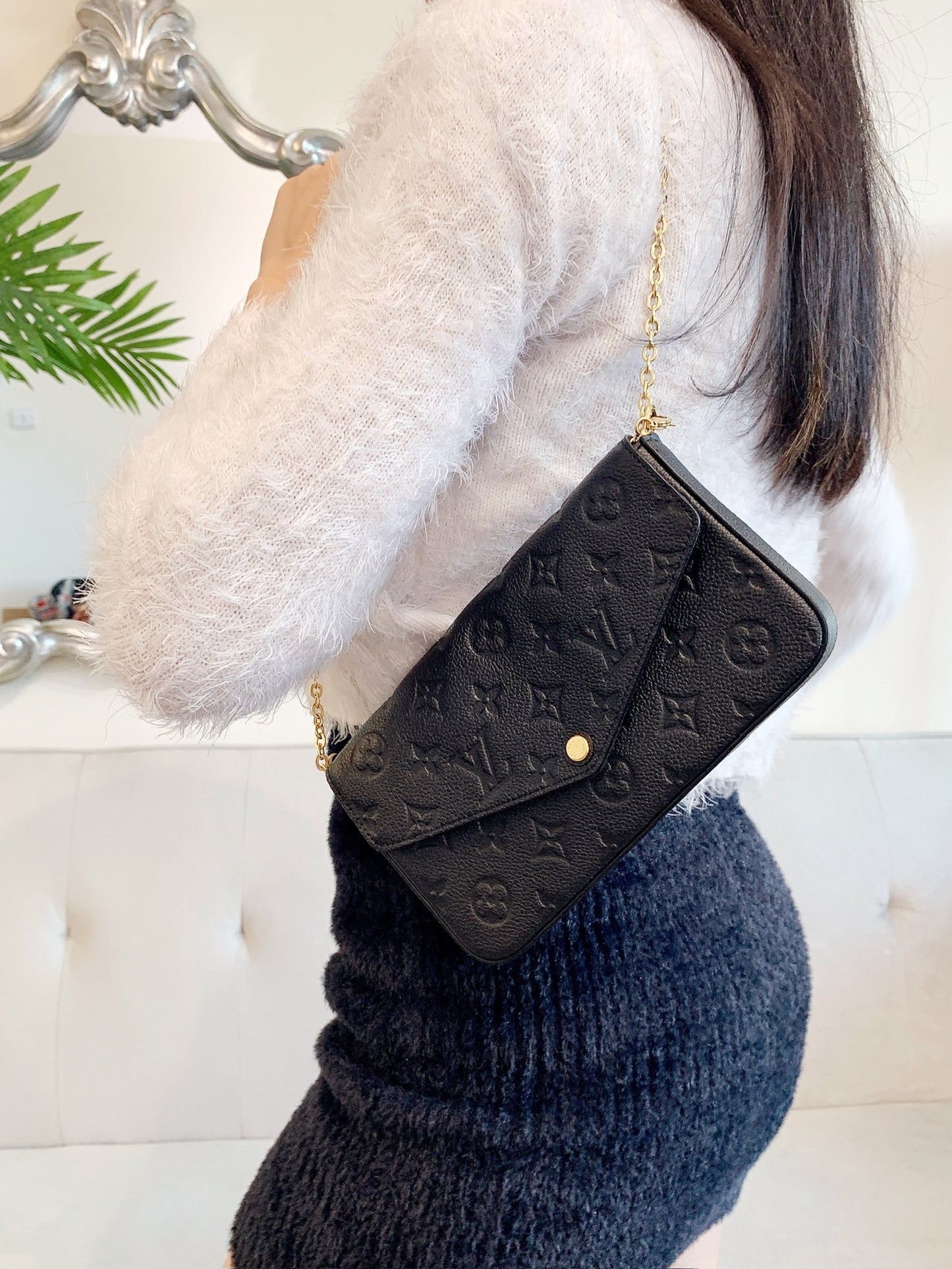 LV▪️Félicie Pochette 壓紋三合一信封鏈條包/1190✨🉐50980