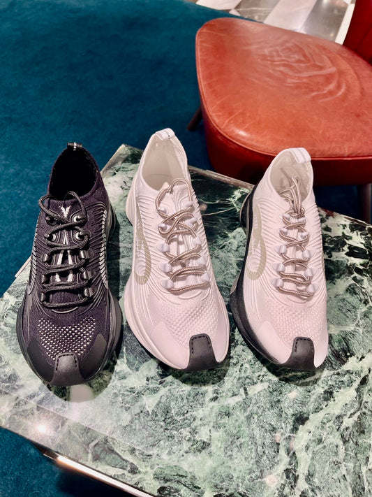 *@Gucci Run 男女款潮鞋/335 🔔限時折🉐16080