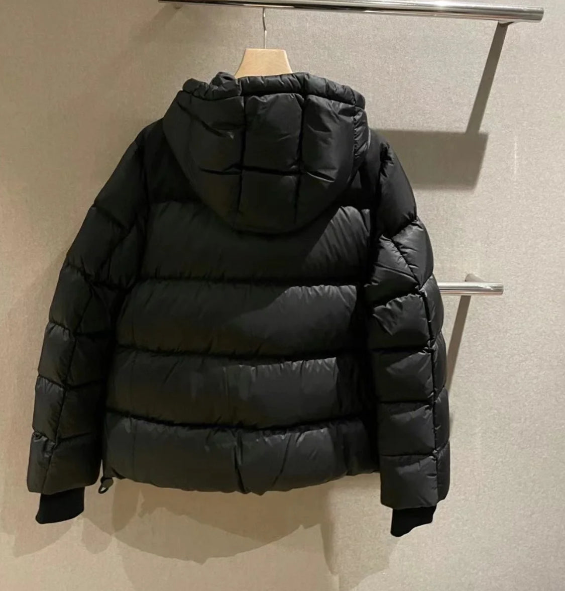 @Burberry 女款連帽羽絨外套/950P495 🔥折上六折🉐14370