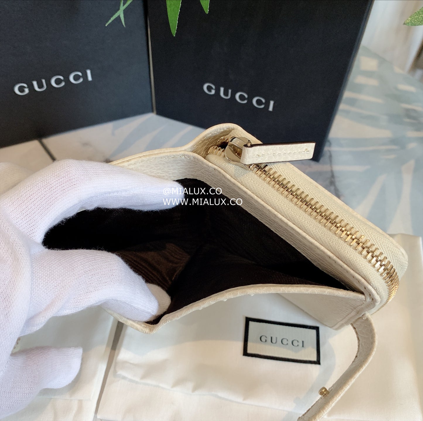 *@Gucci Canvas 織布短夾/440P200 🔔限時折🉐11000