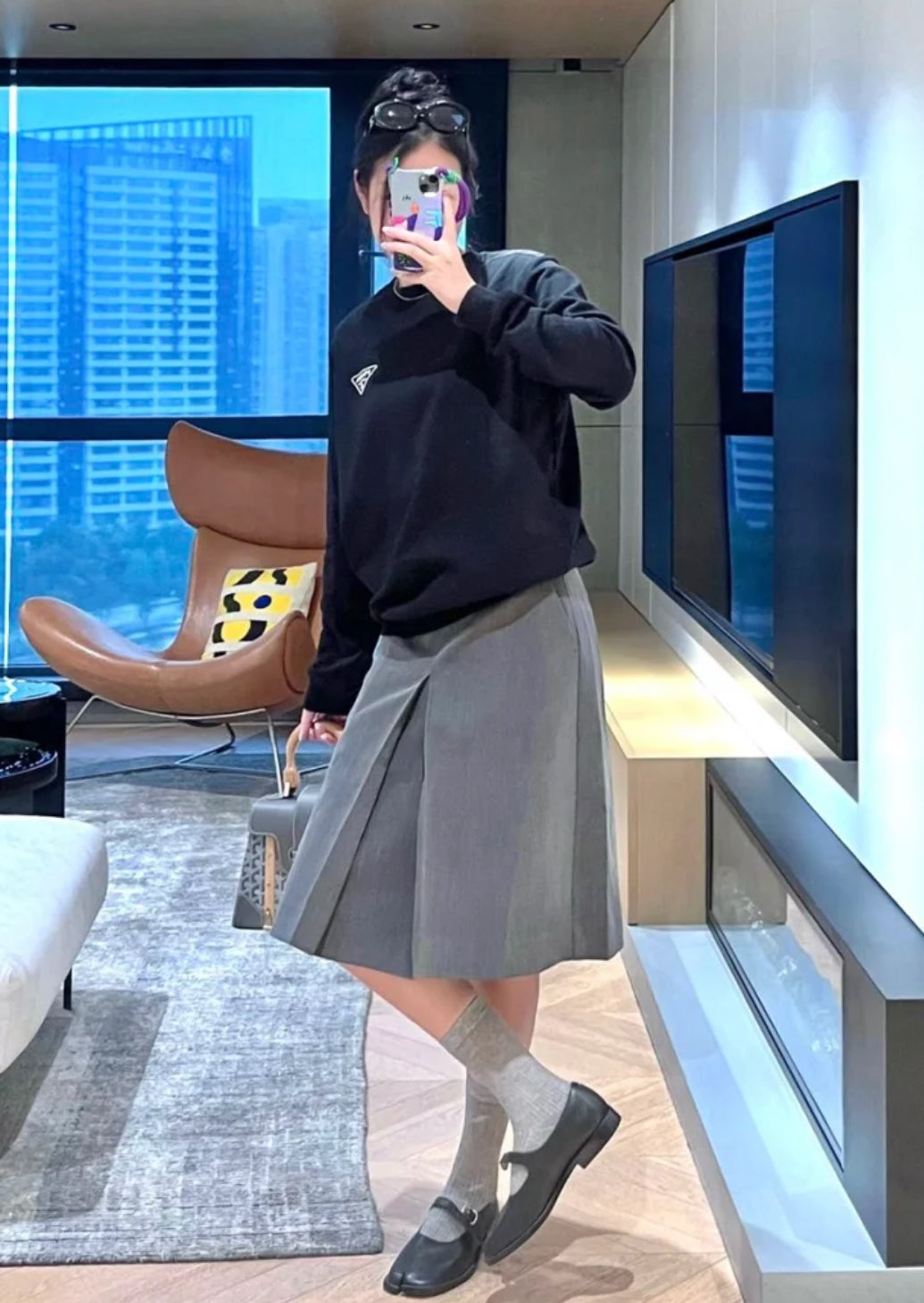 @Prada 男生款大學T上衣/375 🔔限時折🉐17880