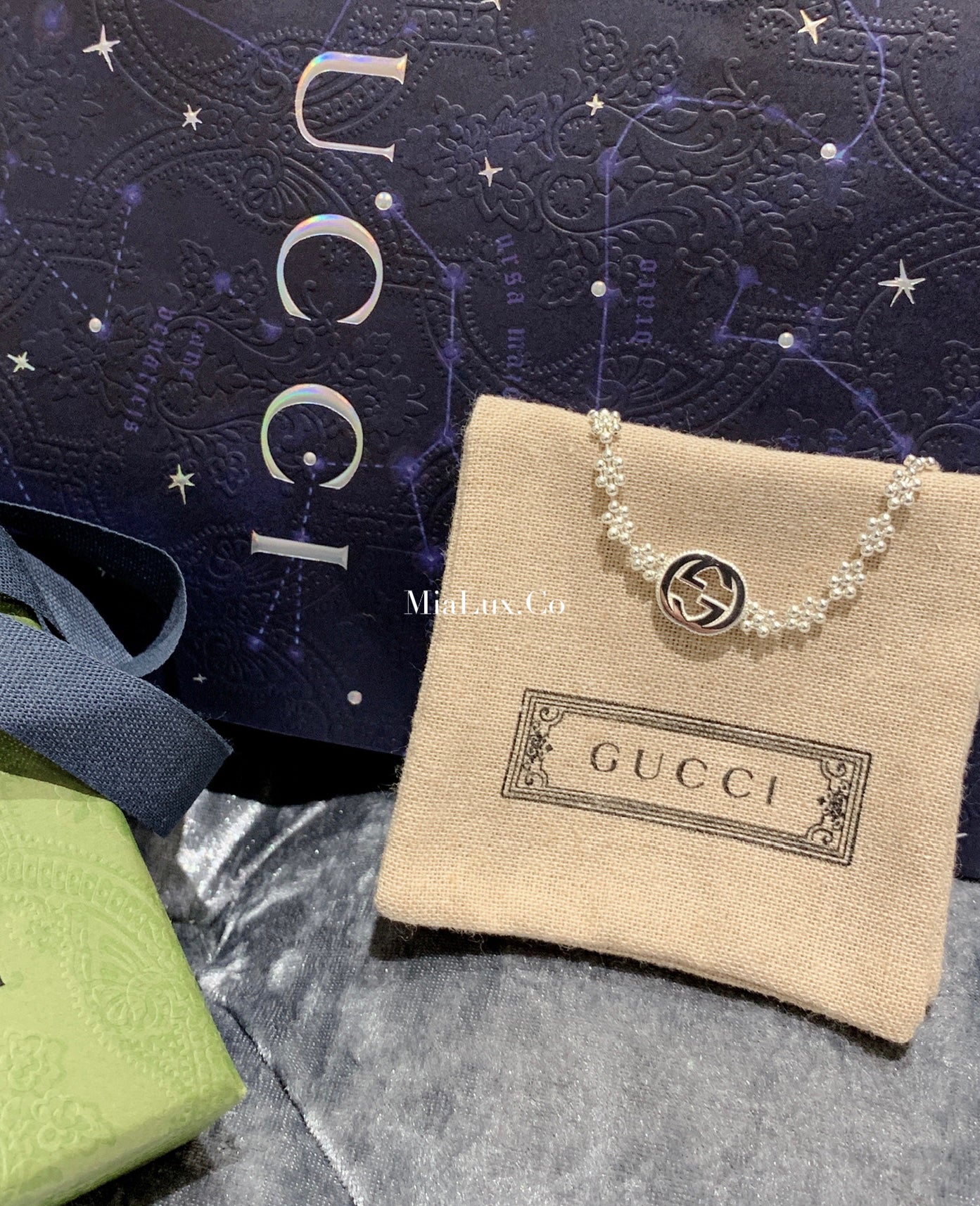 Gucci Interlocking G Bracelet in Silver 銀色LOGO G手鍊 *£295