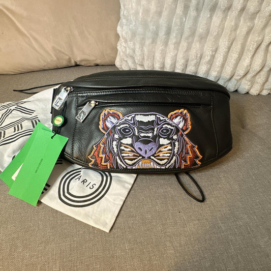 *現貨*@Kenzo▪️Bumbag 小牛皮虎頭胸包-黑 P9000 /T13800