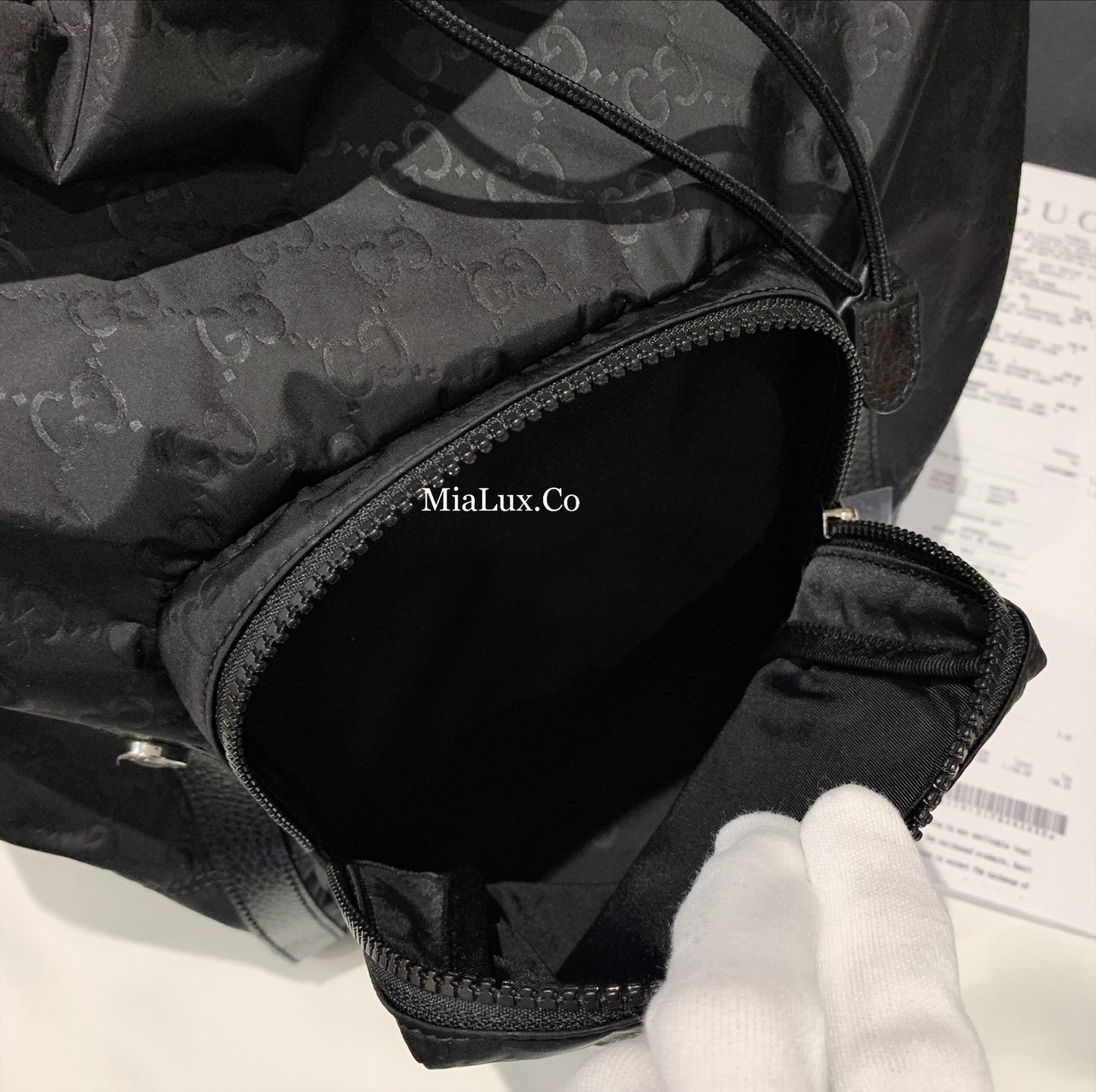 @Gucci Nylon 男生款黑後背包/P540
