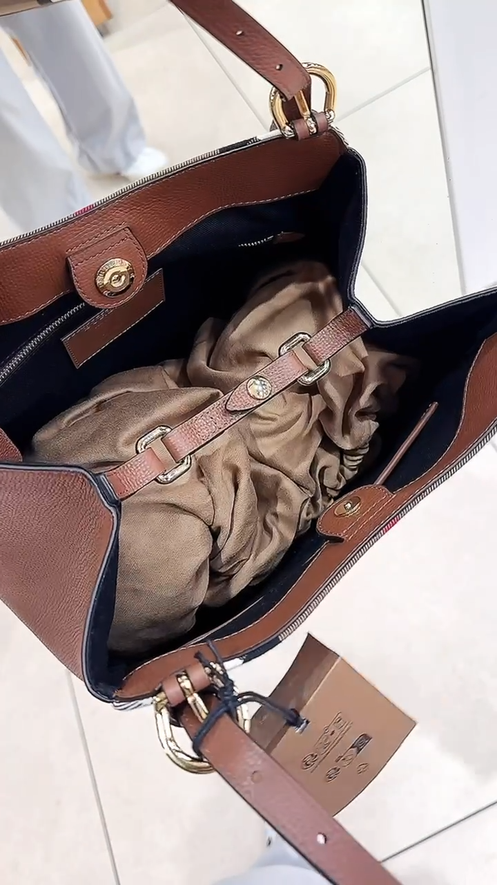 @Burberry▪️Canary SM 變形托特包/1050P735 🔥折上六折🉐20850
