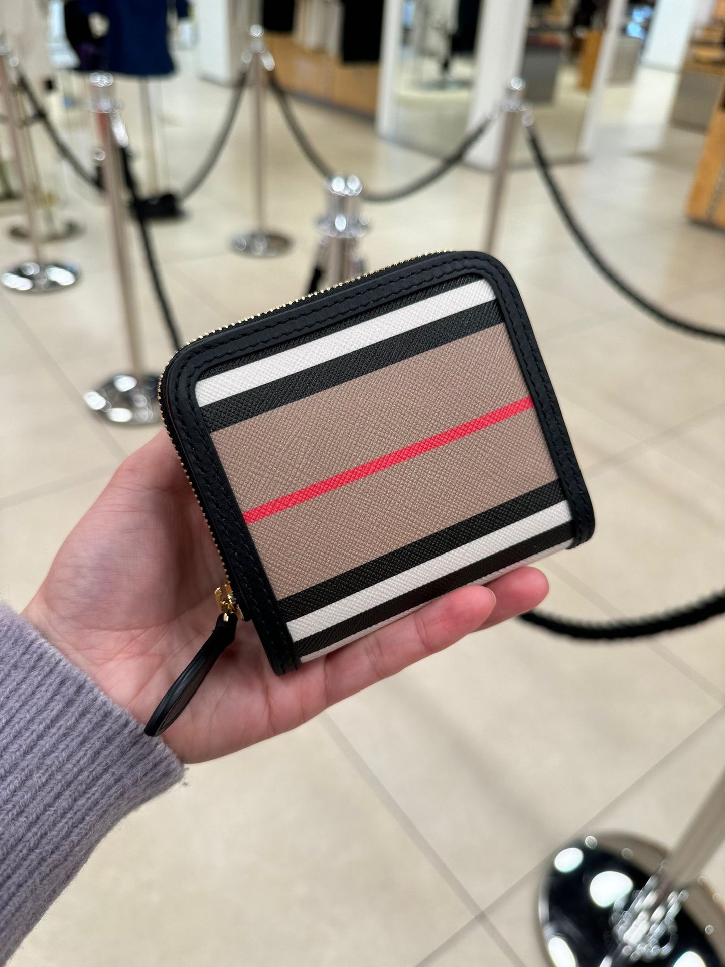 *@Burberry Allington 經典條紋短夾/245P149 🔥下殺🉐7510