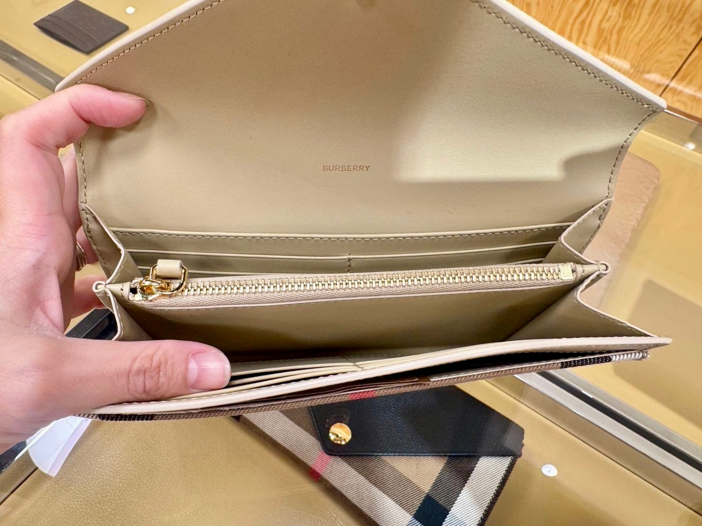 @Burberry▪️Halton 信封長夾/650P189 🔥下殺🉐9310