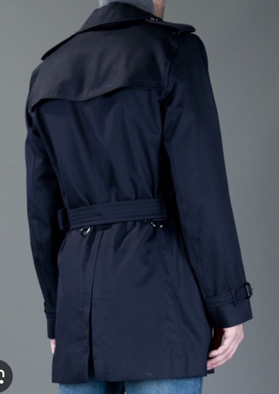 @Burberry Brockham 男生款風衣外套/1690P583🔥下殺🉐27040