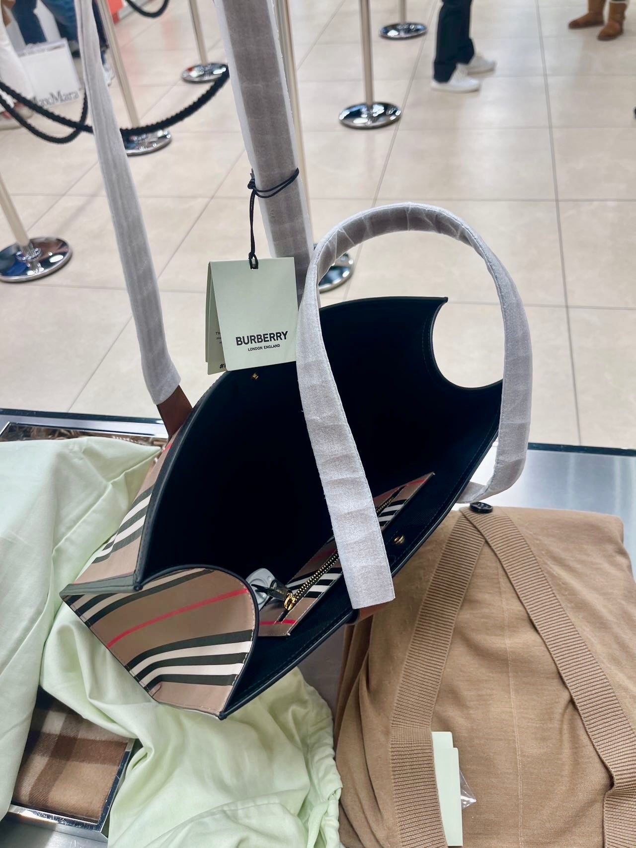 @Burberry 托特包/890P623 🔥折上六折🉐17820