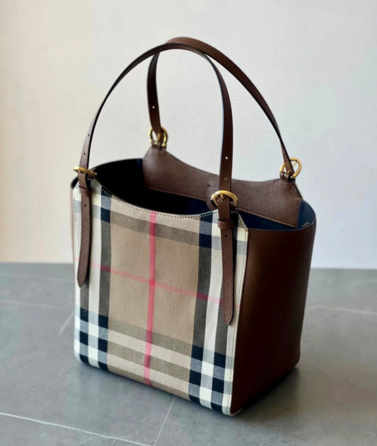 @Burberry▪️Canary SM 變形托特包/1050P735 🔥折上六折🉐20850