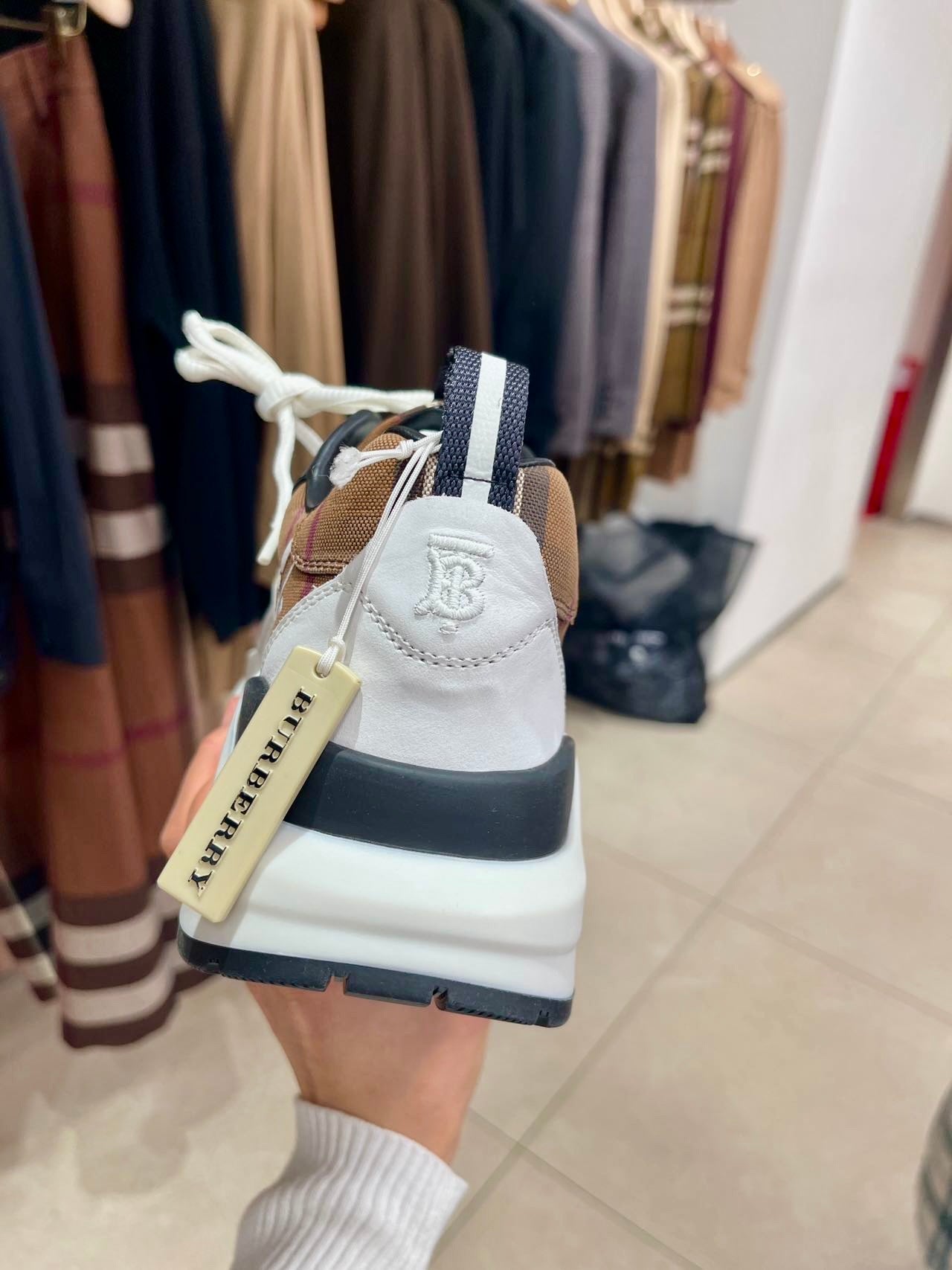 @Burberry 男女款老爹鞋/650P169 🔥下殺🉐9110