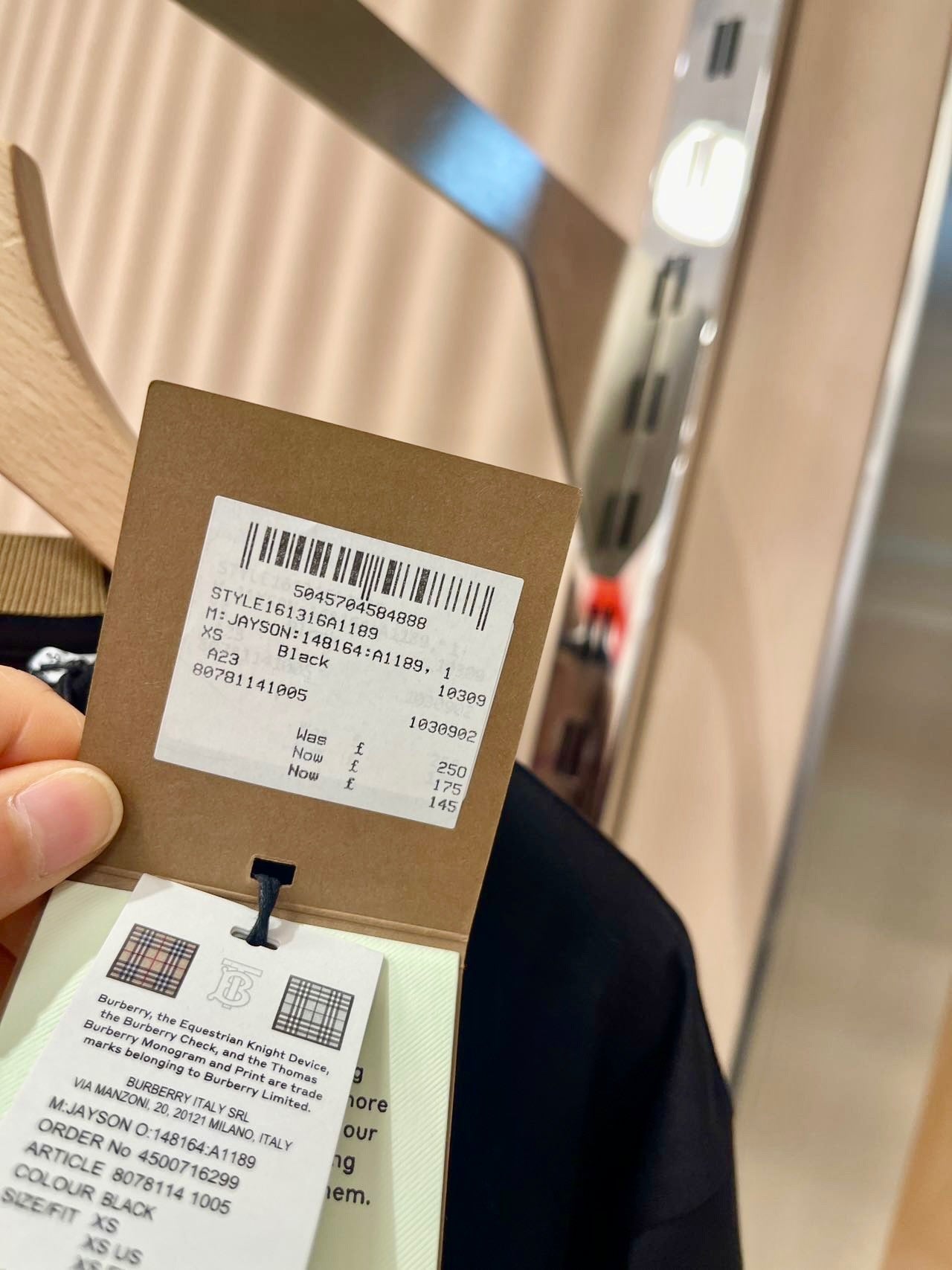 @Burberry T 品牌T恤上衣/250P145🔥下殺🉐7330