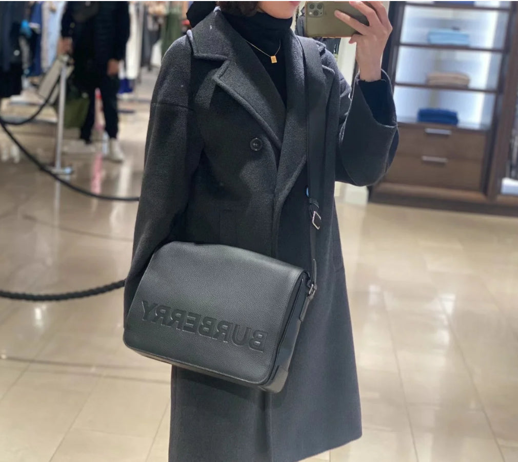 @Burberry Bruno M 中款郵差包/990P550 🔥折上七折🉐18330