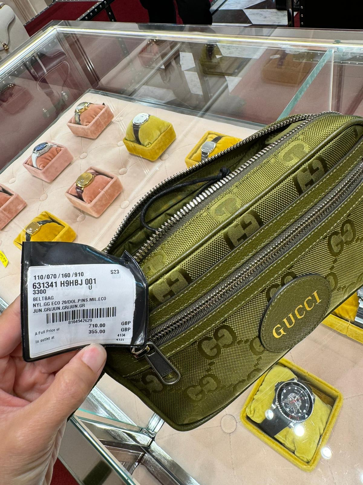 @Gucci Belt Bag 壓紋相機腰包/710P355 🔔限時折🉐16780