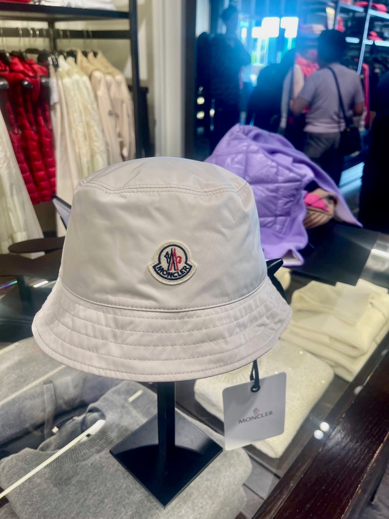 *@Moncler Hat 漁夫帽/295P198 🔔限時折🉐9710