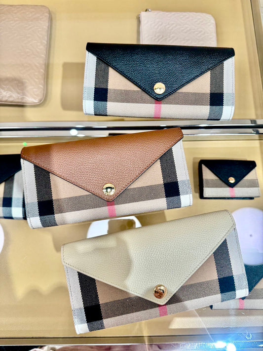 @Burberry▪️Halton 信封長夾/650P189 🔥下殺🉐9310