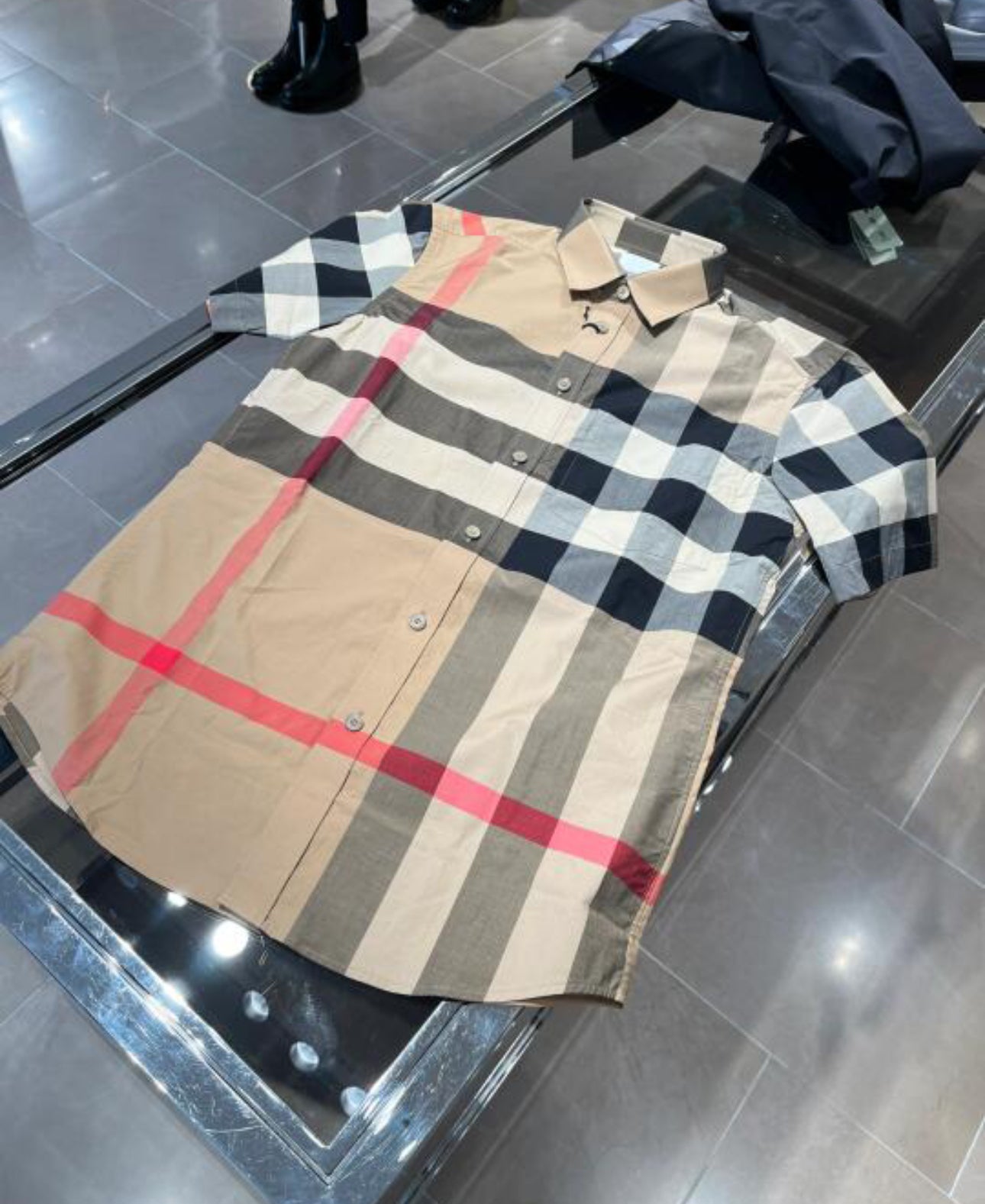 @Burberry 短袖襯衫上衣/440P169 🔥下殺🉐8990