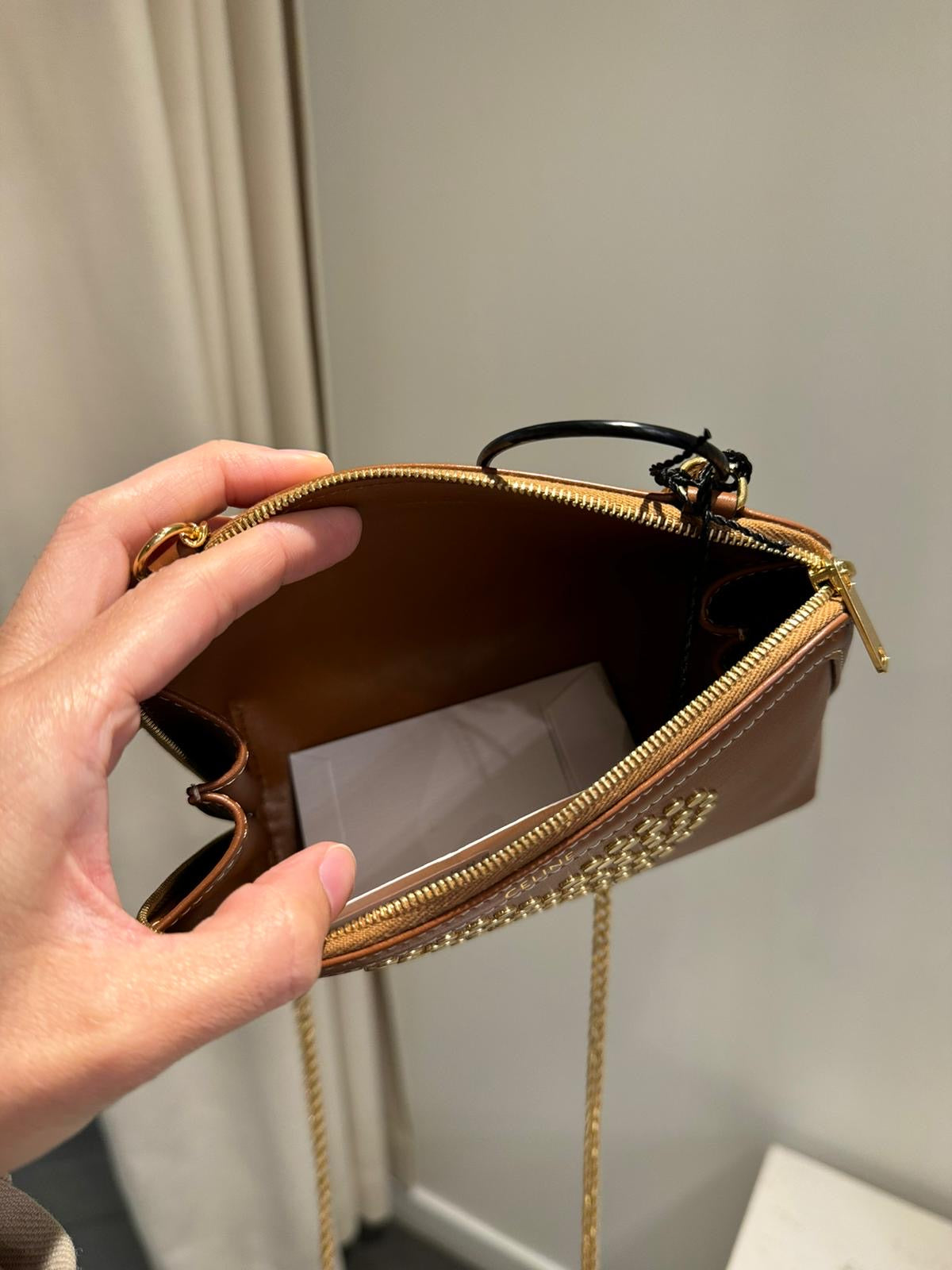 @Celine Clutch 愛心牛皮鏈包/970P631 🔔限時折🉐29200