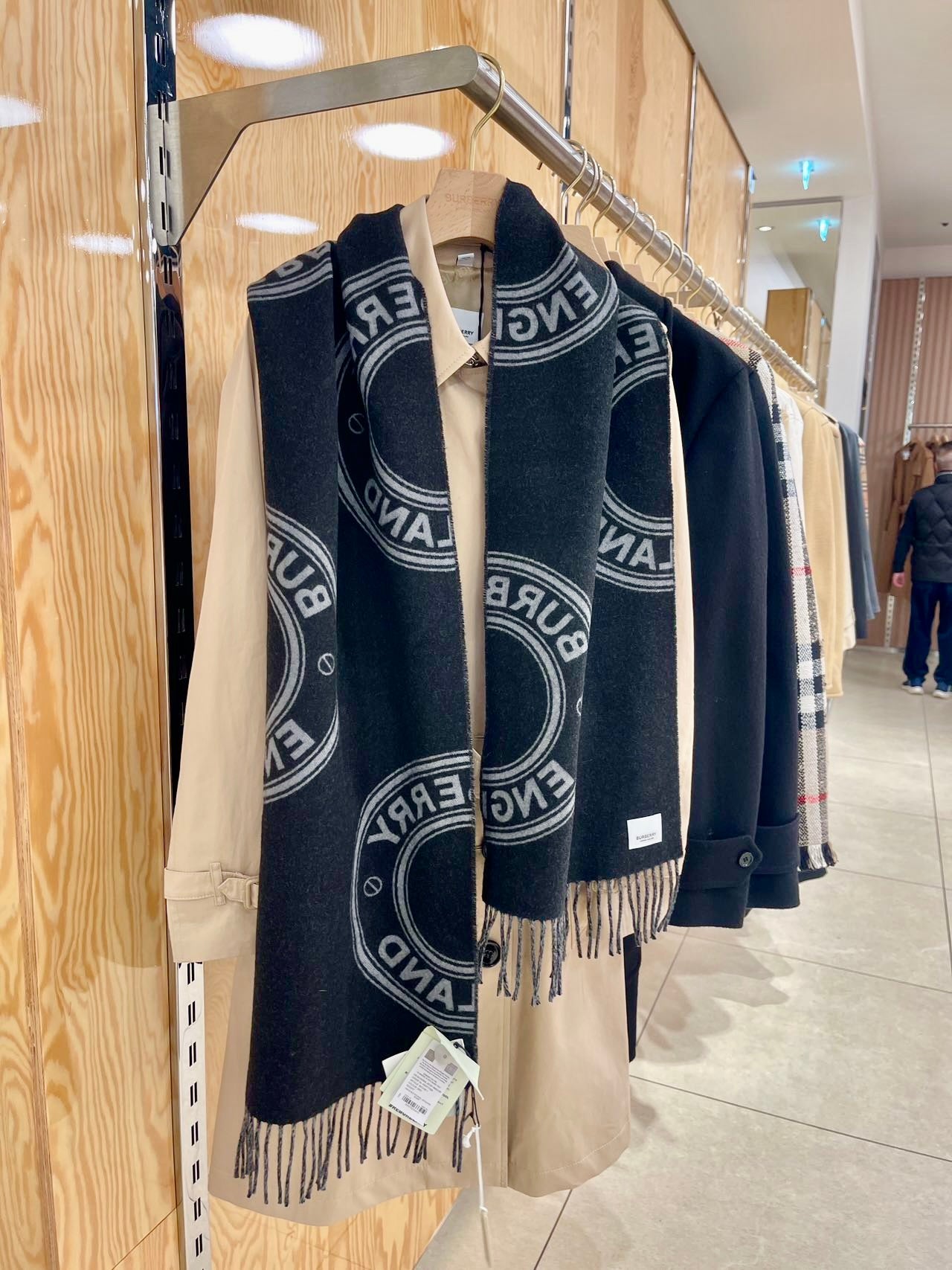 @Burberry Roundal 圍巾/350P245 🔥折上七折🉐9220