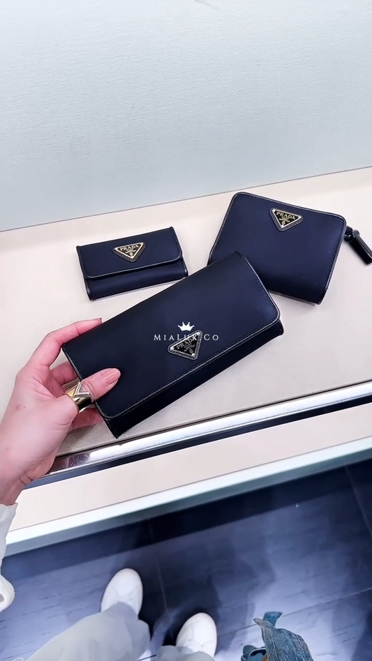 @Prada▪️Tessuto 三角標翻蓋長夾附卡夾/P380 🔔限時折🉐18100